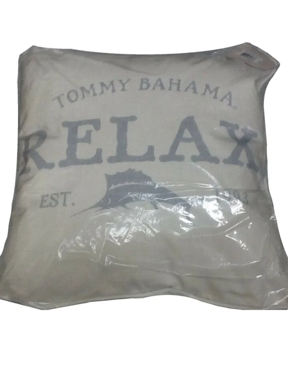 2 TOMMY BAHAMA 20